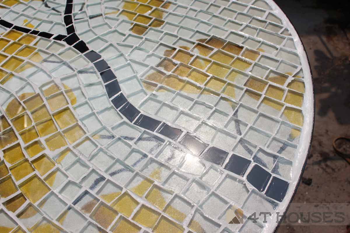 Bàn trà mosaic kính cây rẻ quạt MT0016 4T Houses